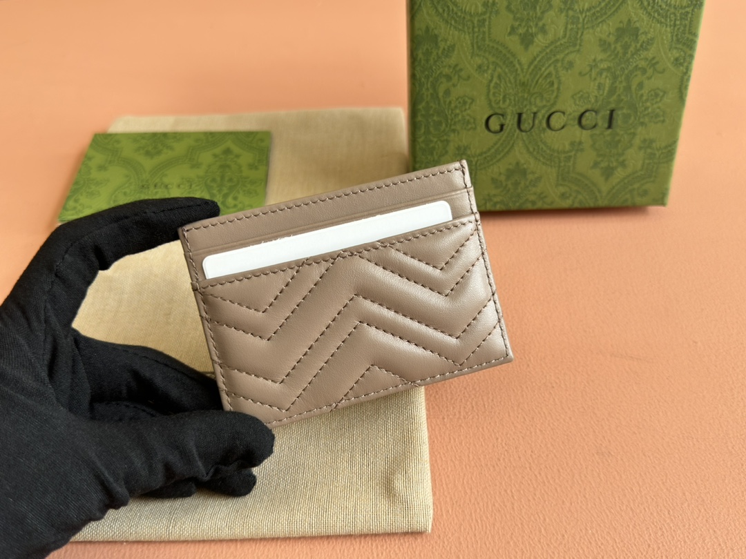 Gucci Wallets Purse